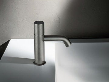 NOSTROMO-Washbasin-mixer-Fantini-Rubinetti-72866-reldb7e9eba.jpg